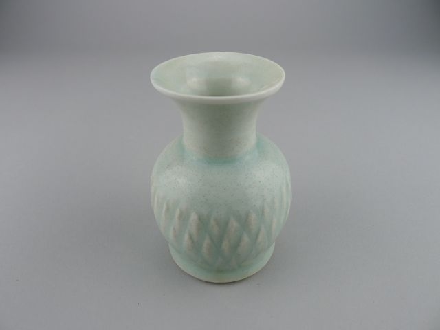 A high quality Song Dynasty Qingbai glazed &quot;Lotus&quot; Vase