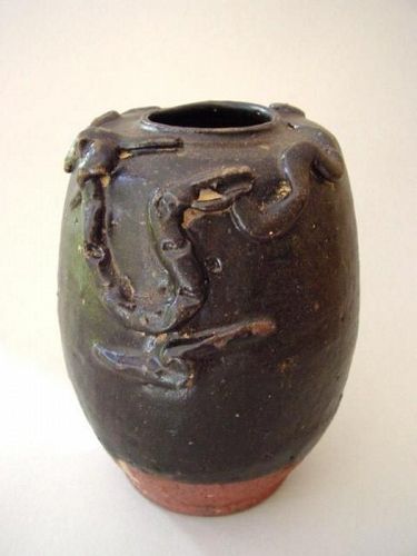 A rare Tang Dynasty vase !