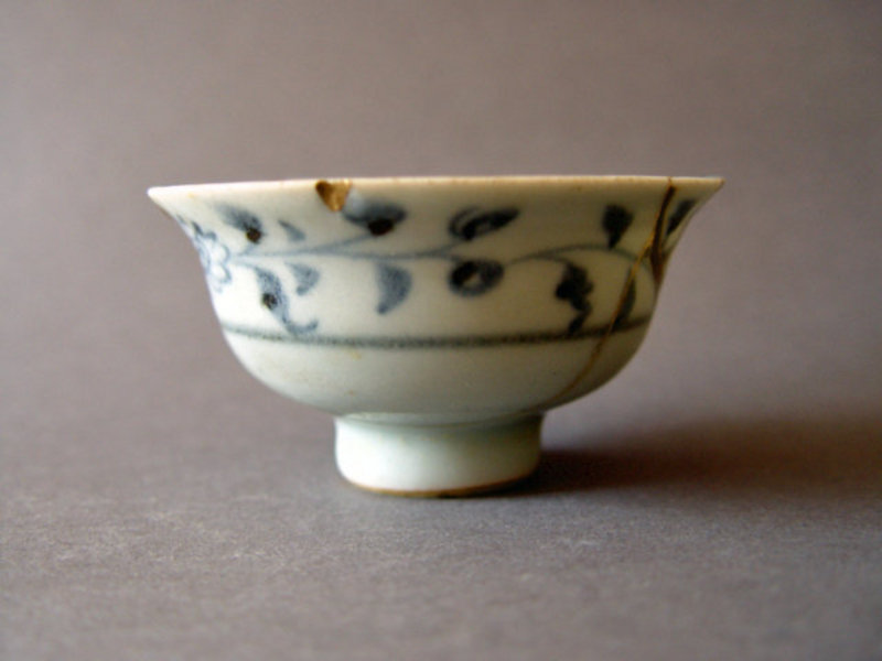 Yuan Dynasty blue and white bowl ( cup )
