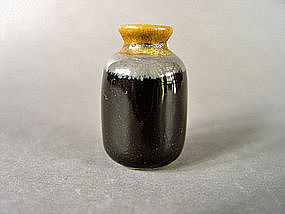 Extremely rare small Song Dynasty black Dingyao bottle