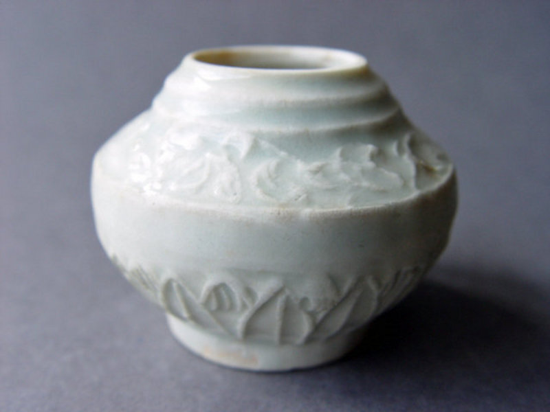 Yuan Dyn.  Qingbai glazed Jarlet with molded decoration