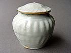 Yuan Qingbai glazed Jar with Lid