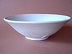 White Yuan dynasty bowl !