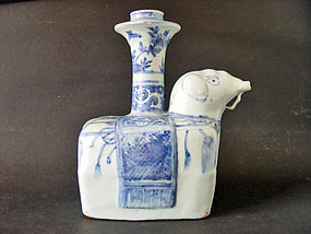 A large, late Ming blue and white  Elephant Kendi