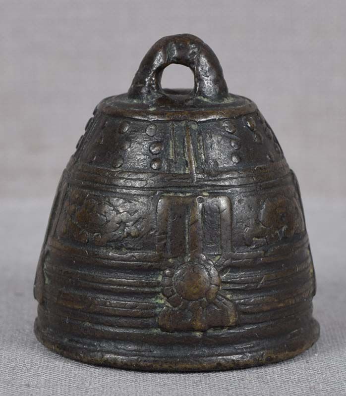 Early 19c bronze netsuke TEMPLE BELL of Miidera