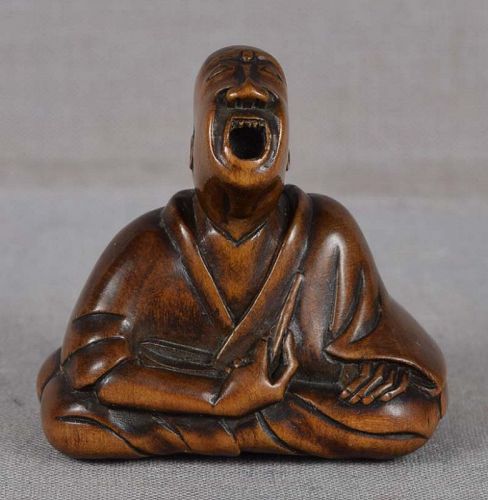 19c netsuke SNEEZER entertainer