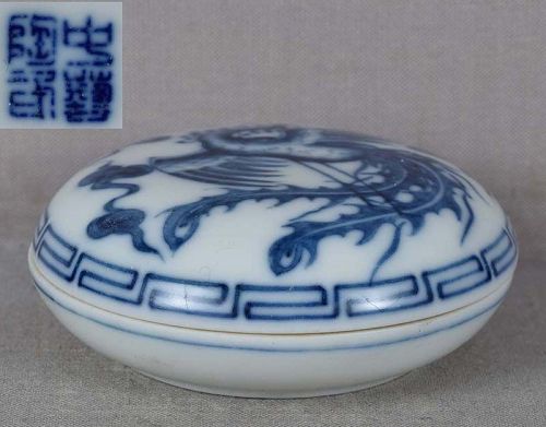 19c Chinese porcelain scholar’s SEAL PASTE BOX PHOENIX