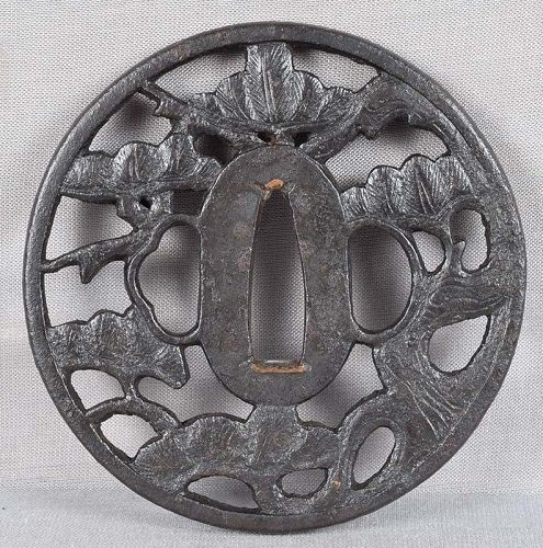 18c Japanese sword sukashi TSUBA PINE