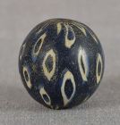 18/19c Japanese glass OJIME netsuke slide