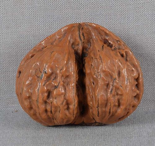 19c Chinese scholar DOUBLE WALNUT fingering piece