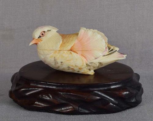 1930s JAPANESE CARVING floating BIRD