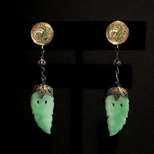 1920s Art Deco Chinese 14K Gold Natural Jadeite Leaf Earrings
