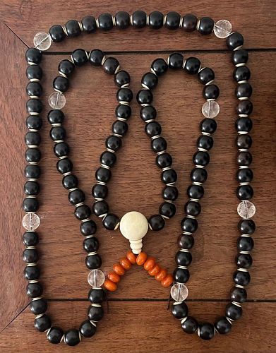 Chinese Zitan Sandalwood Beads Necklace with Amber