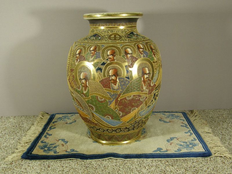 Very Large Japanese Satsuma Jar Thousand Faces Signed Circa: 1920