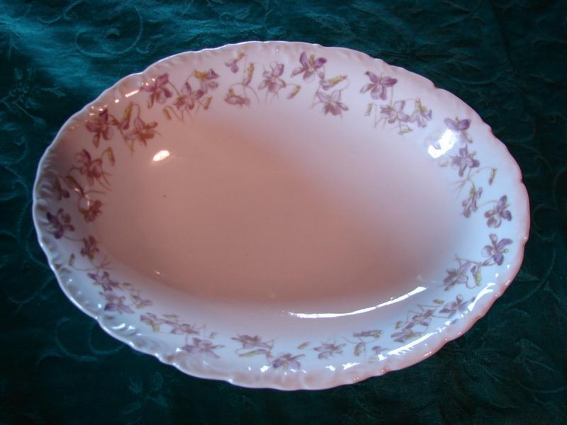 Tressemann &amp; Vogt china serving bowl
