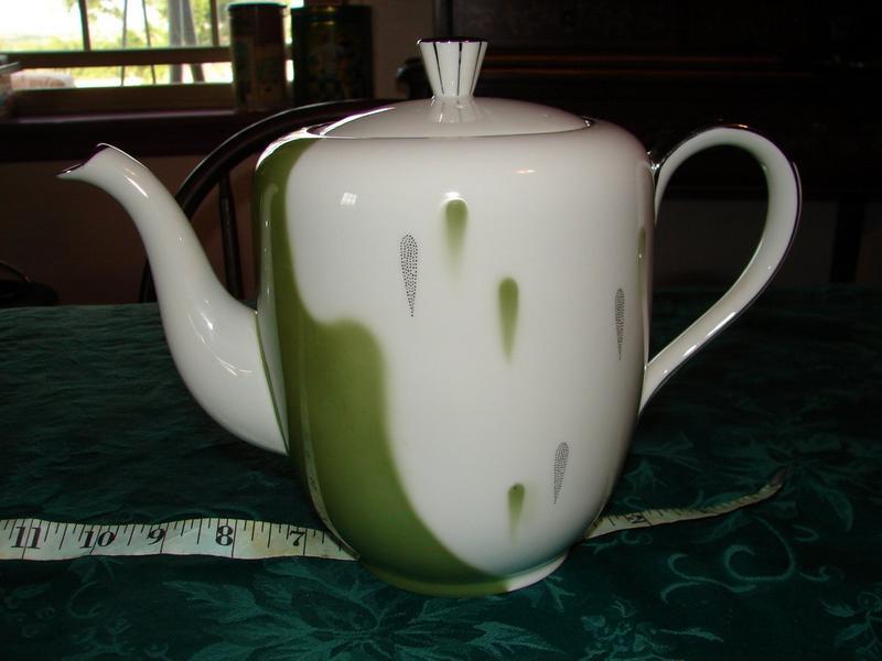 Seyei china coffee/tea pot