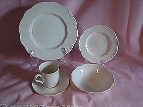 Meakin Sterling Colonial China