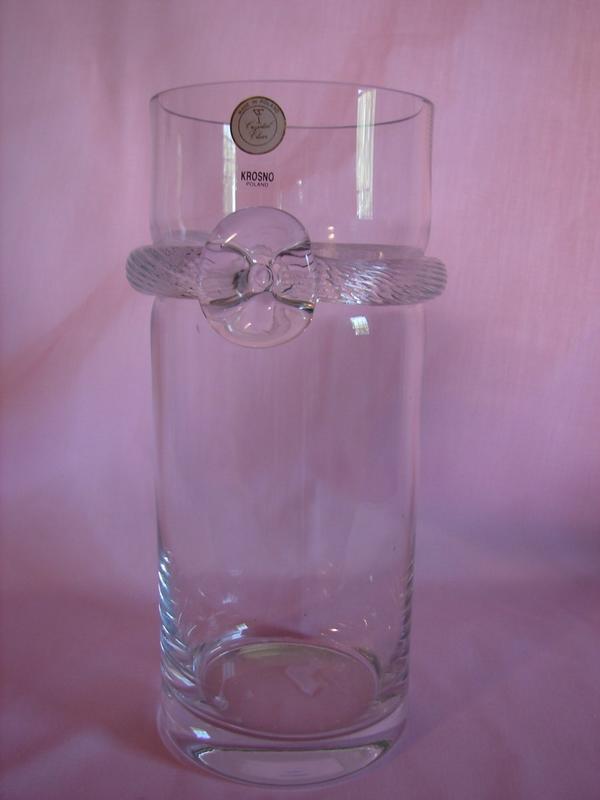 Krosno crystal rope and bow vase.