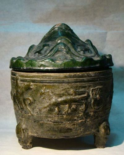 Chinese Han Dynasty Green Glaze Covered Box
