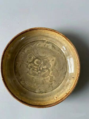 Chinese Jin Dynasty Yaozhou Molded Dish