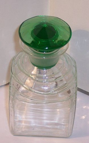 Steuben Crystal Glass Vanity Cosmetic Jar Bottle Green Thread Sgnd