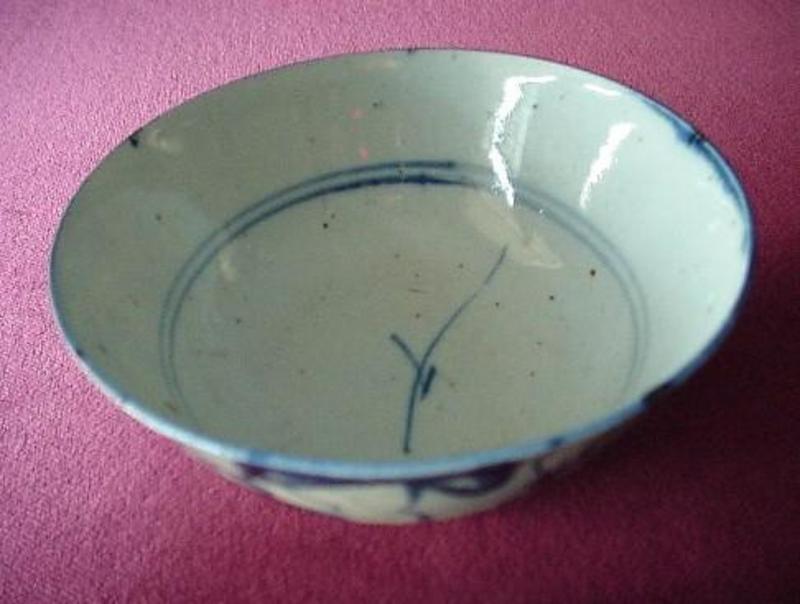 Antique CHINESE BLUE &amp; WHITE BOWL {ca. 1800