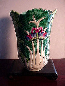 BUTTERFLY & CABBAGE CHINESE VASE 19TH CENTURY