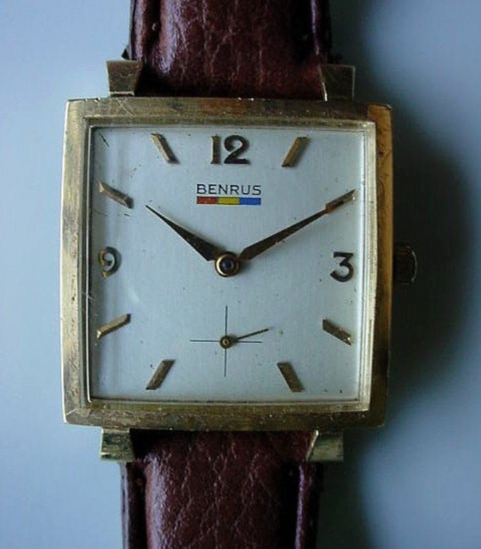 GENT'S 14K BENRUS WRISTWATCH ca. 1970