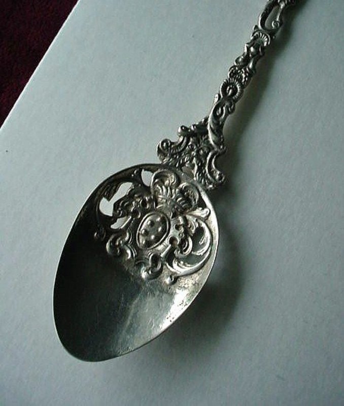 800 SERVING SPOON LION &amp; CROWN DESIGNS MARKED: COPPINI