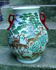 CHINESE PORCELAIN HUNDRED DEER VASE