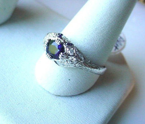 ART DECO PLATINUM SAPPHIRE DIAMOND FILIGREE RING