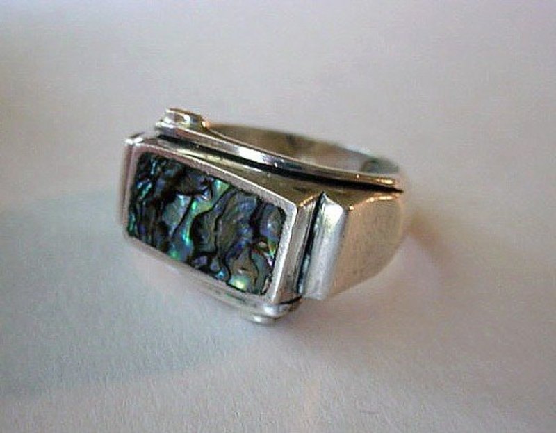 STERLING &amp; ABALONE GENT'S LOS BALLESTEROS RING