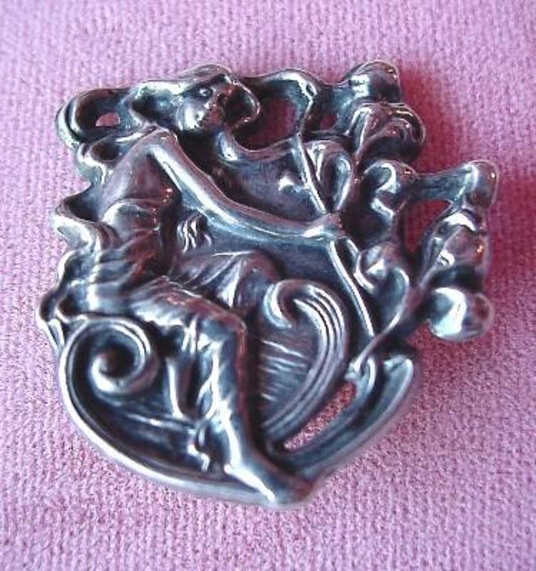 Sterling ART NOUVEAU PIN { Seated LADY
