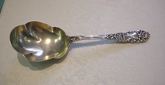 DOMINICK &amp; HAFF RENAISSANCE STERLING BERRY SPOON