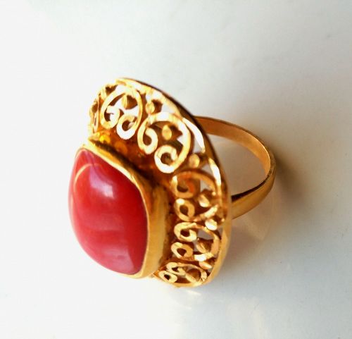 AMAZING 22K YELLOW GOLD CORAL RING HANDCRAFTED FILIGREE