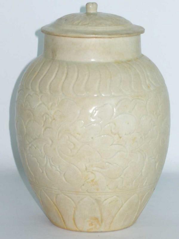 Song Dynasty - Yingqing Jar With Cover