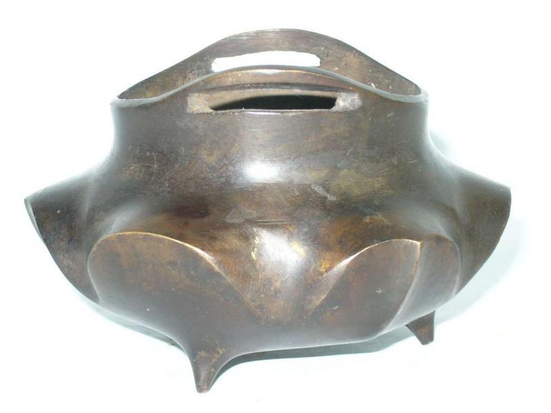 Qing Dynasty  -  Lotus Shaped Bronze Censer