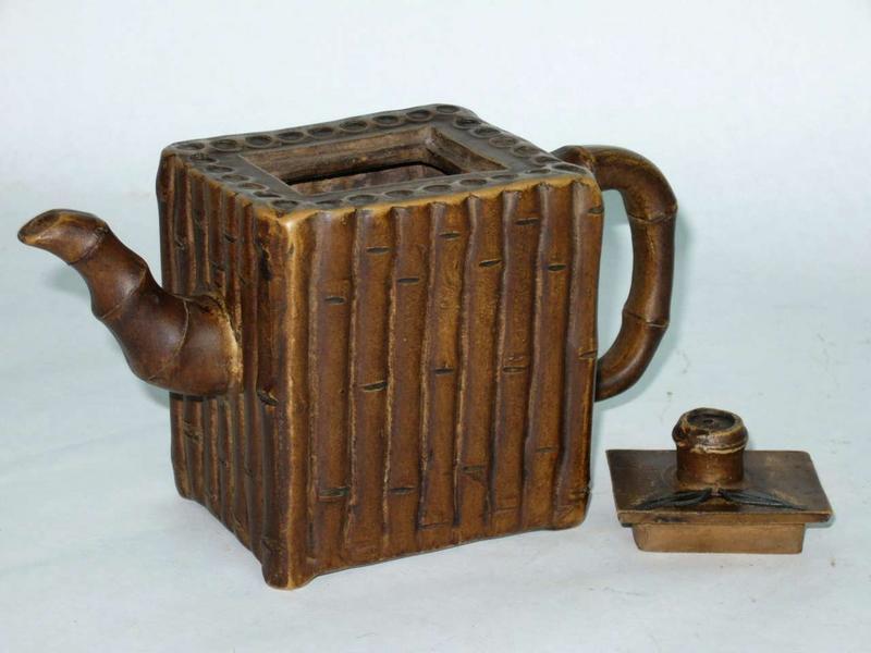 Qing Dynasty - Bamboo Design Yixing Teapot