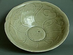 Song Dynasty - Incised Green Glazed Bowl