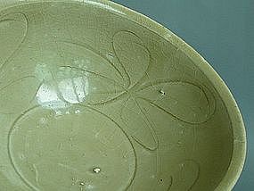 Song Dynasty  - Large Green Glazed Incised Bowl