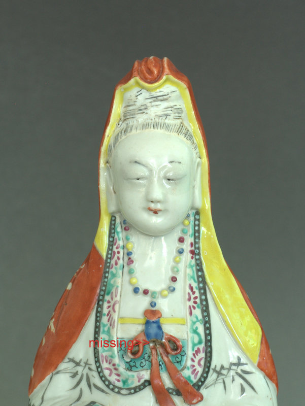 Chinese Porcelain Guanyin Statue, 18th Century