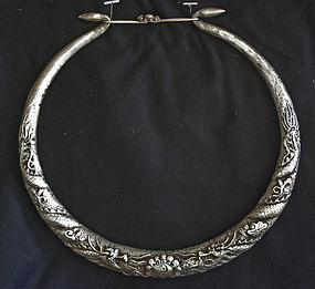 Antique Chinese ethnic Minority Miao dragon necklace