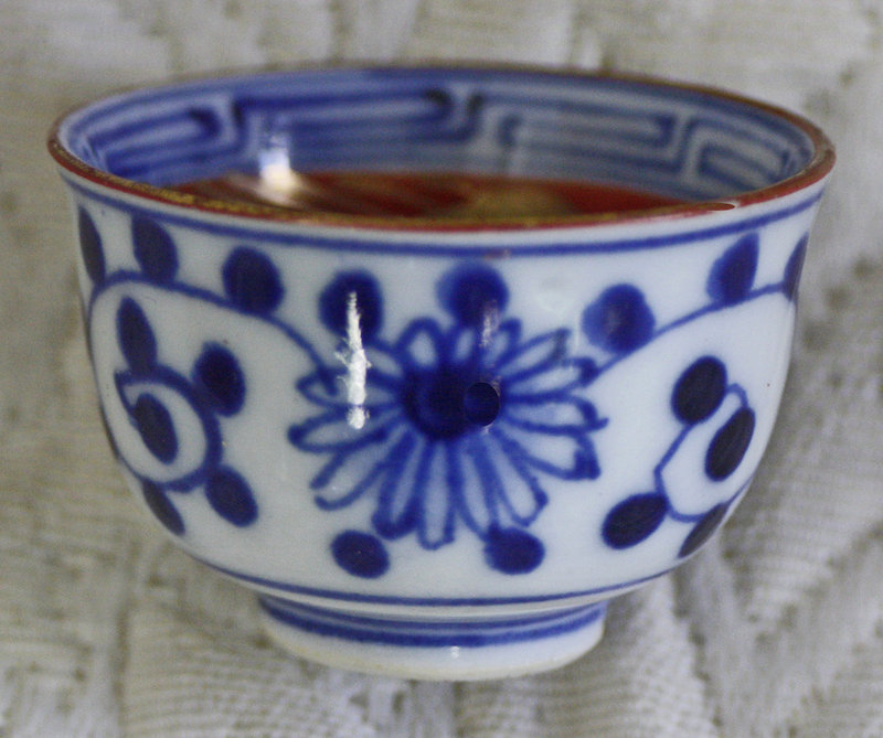 Meiji period Japanese set of 5 porcelain sake  cups