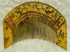 Chinese ethnic minority Miao hand carved  wooden comb