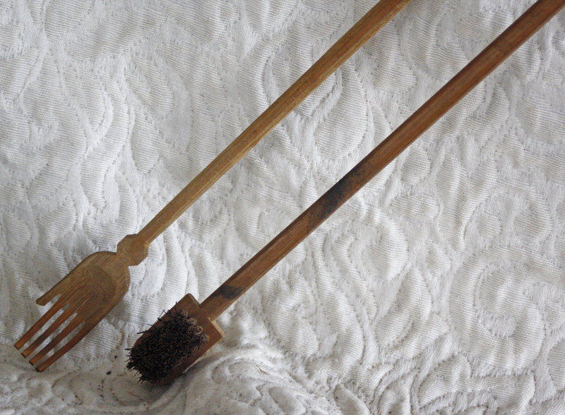 Antique Chinese hand carved long handled brush and back scratcher