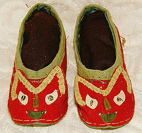 Antique pair Chinese red cat face shoes for small child
