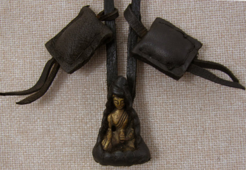 Antique Tibetan Buddhist Leather Amulet bronze Buddha