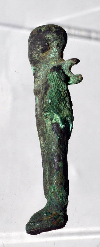 AN ANCIENT EGYPTIAN BRONZE FIGURE OF PTAH