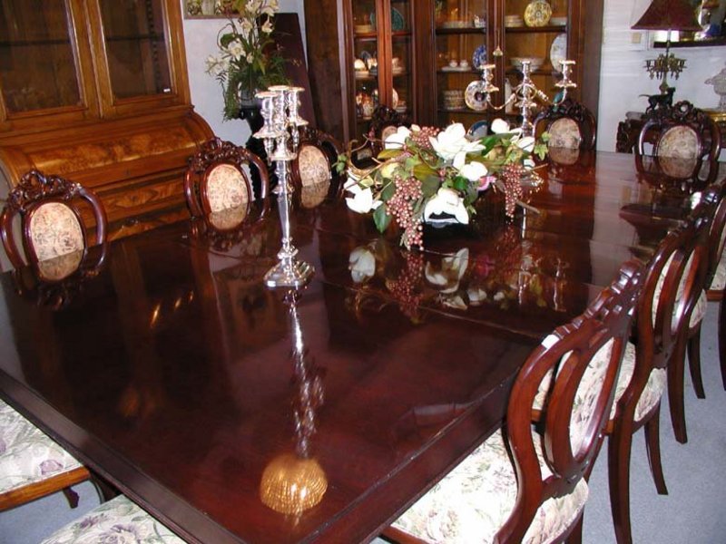 mahogany dining room