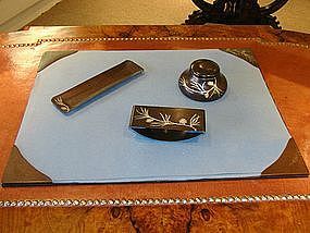 Heintz Desk Set